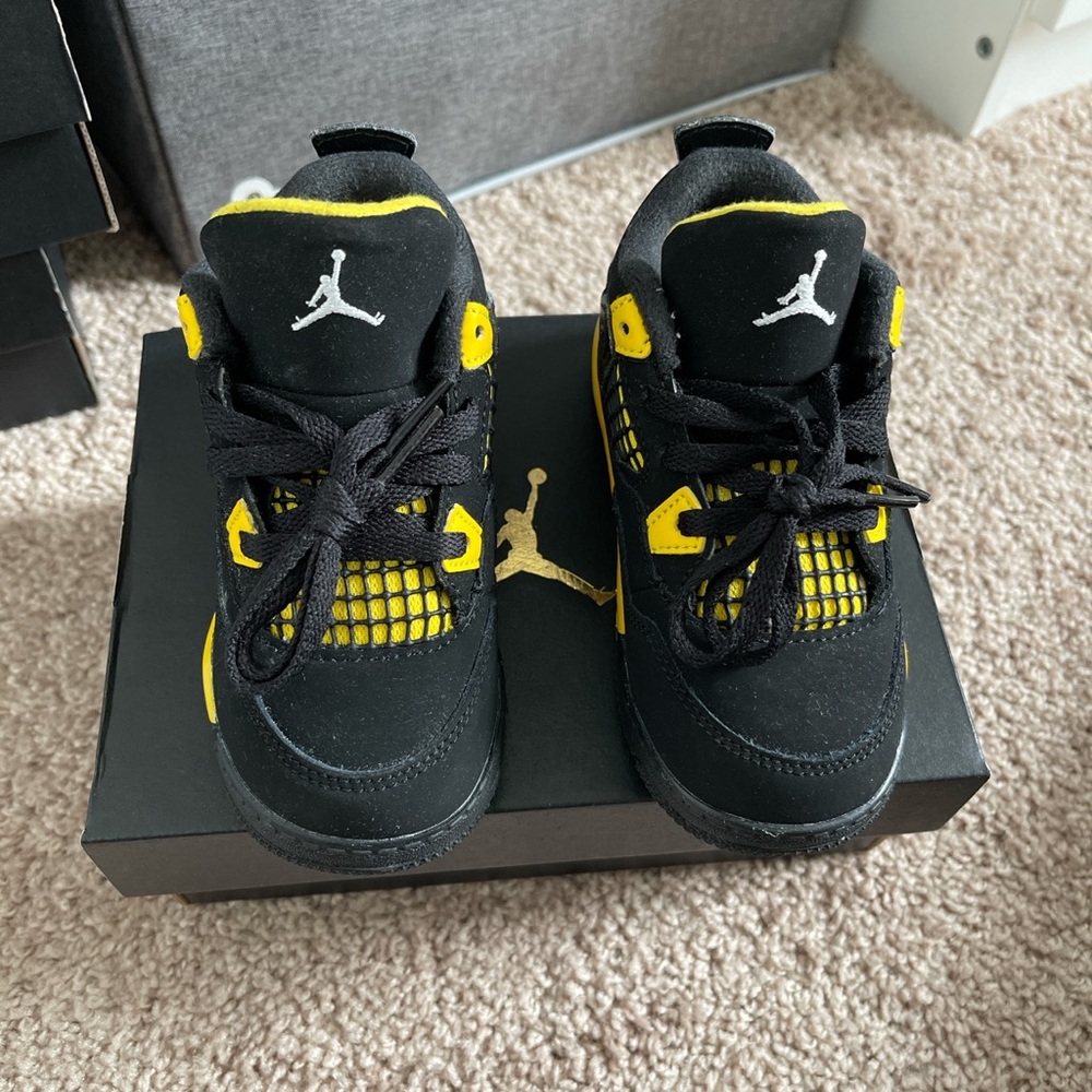 Nike Jordan Kids' Black and Yellow Athletic Sneakers